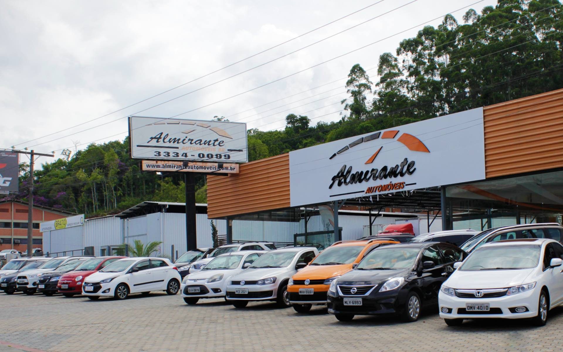 Revenda de automóveis em Santa Catarina